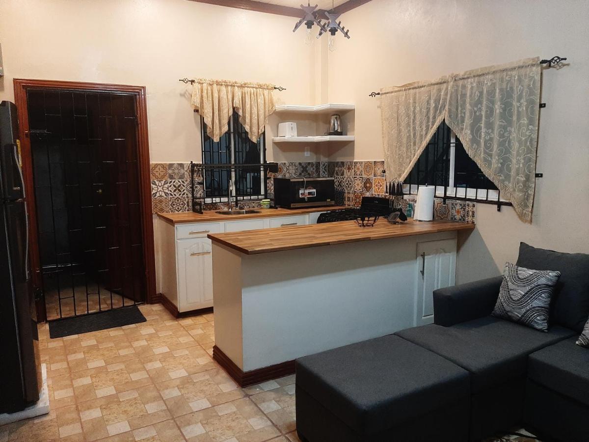 Jrs Apartments Georgetown Bagian luar foto